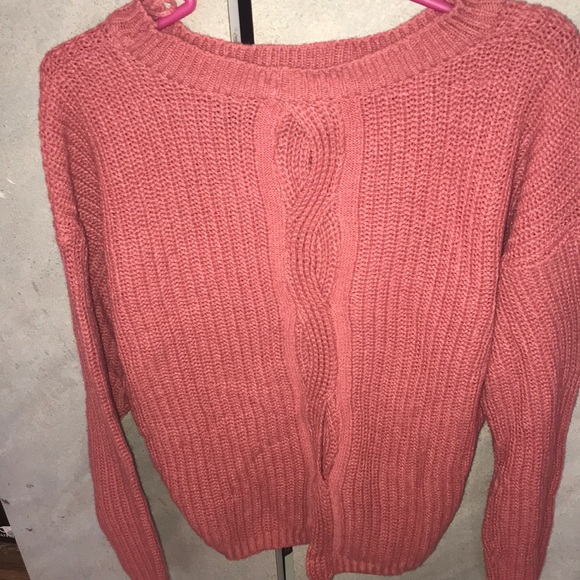 Medium - Picture 2 of 5